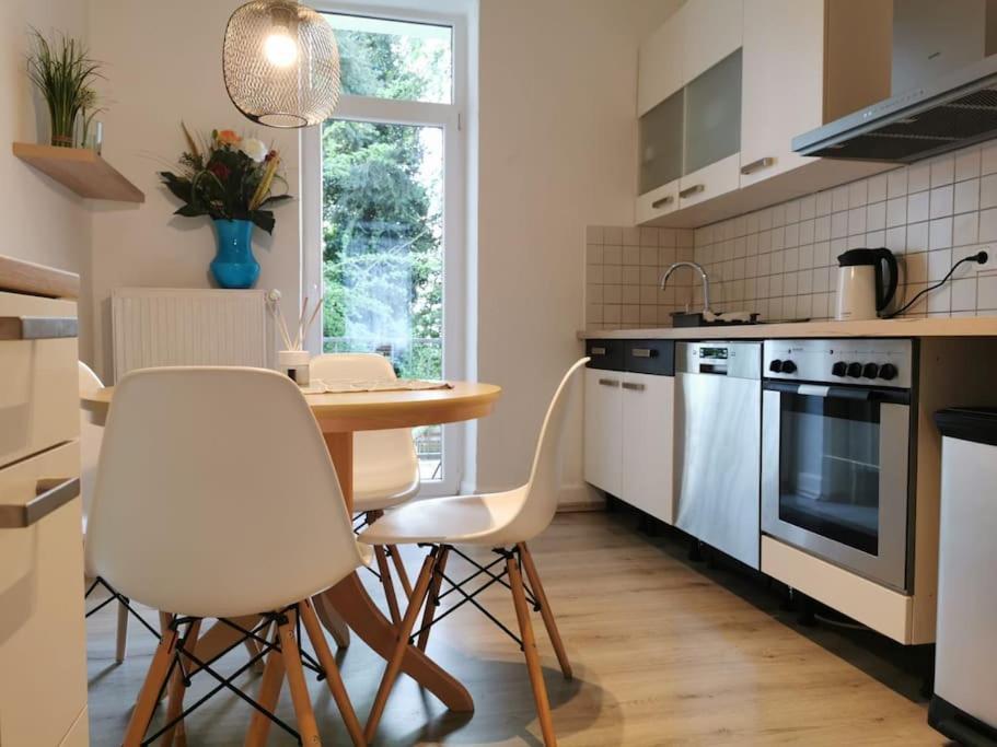 Your Cozy Appartment In Wuppertal: Wupper-Home 2 Eksteriør bilde